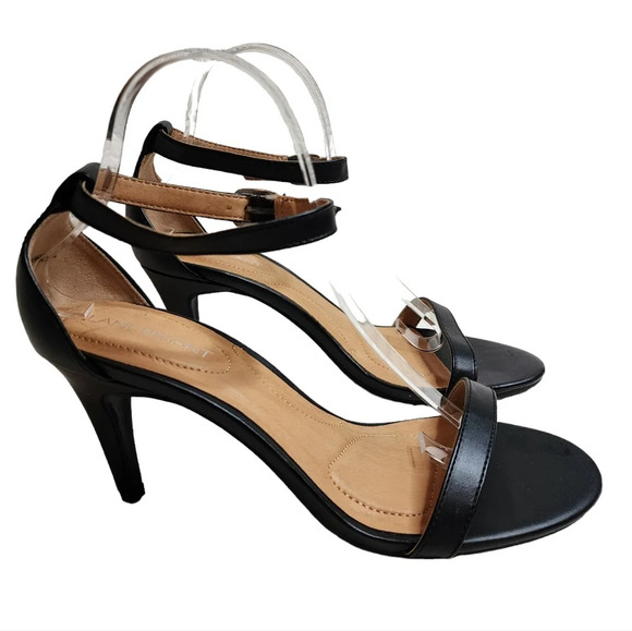 Lane Bryant 9W Black Ankle Strap Heels Sandals Size 9 Wide Width - Picture 6 of 16